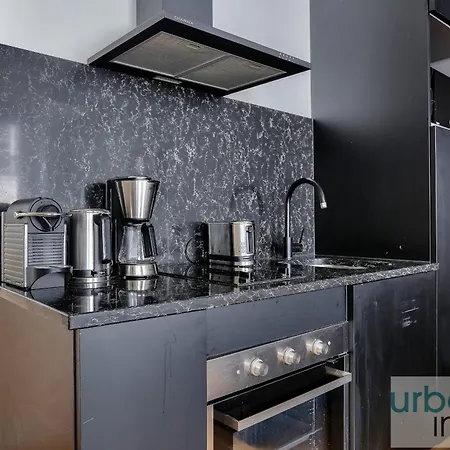 Apartment Urban Flat 96 - 1 Bedroom Aboukir Paris